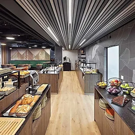 Otel Essential By Dorint 3*